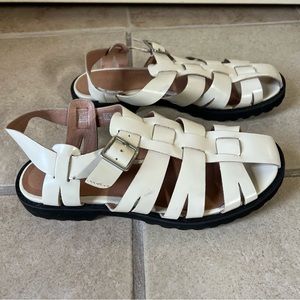 Cari Fisherman sandal